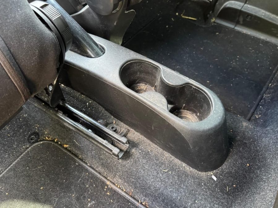 Console et planchers arrière avant